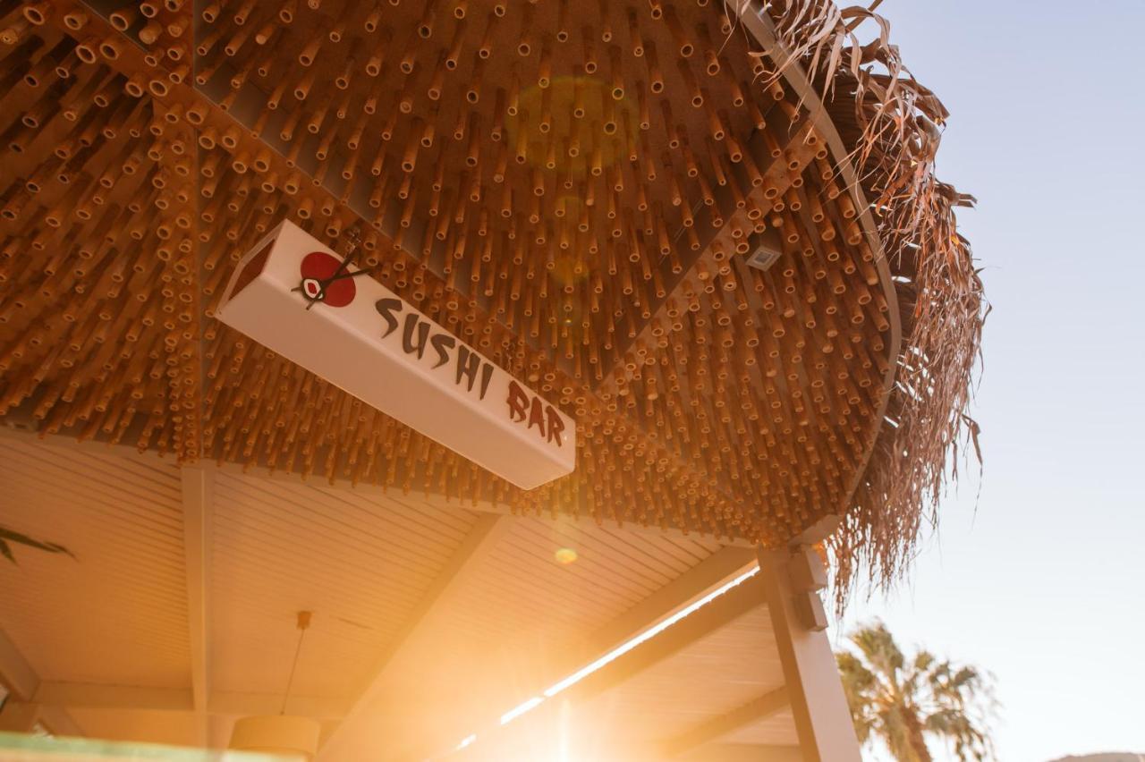 Far Out Village Hotel Mylopotas Exterior photo