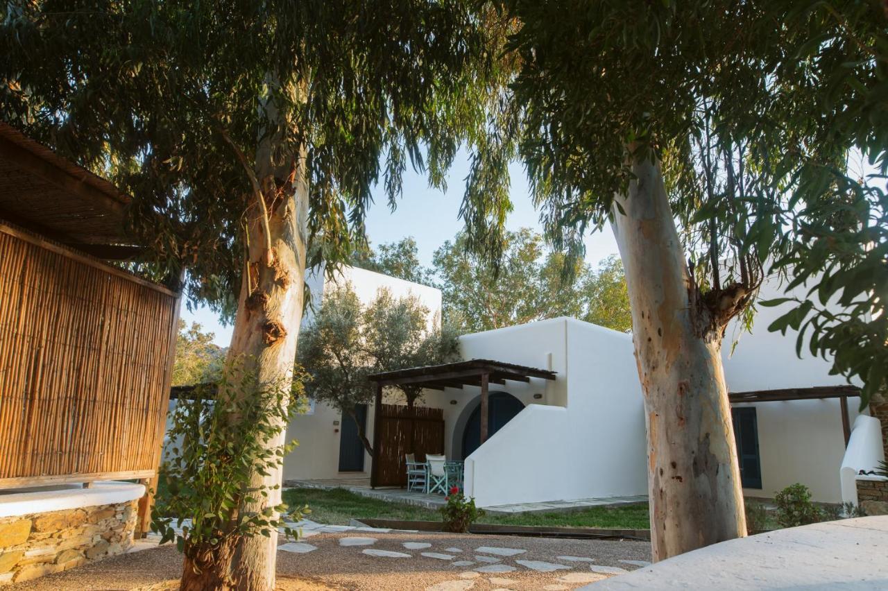 Far Out Village Hotel Mylopotas Exterior photo