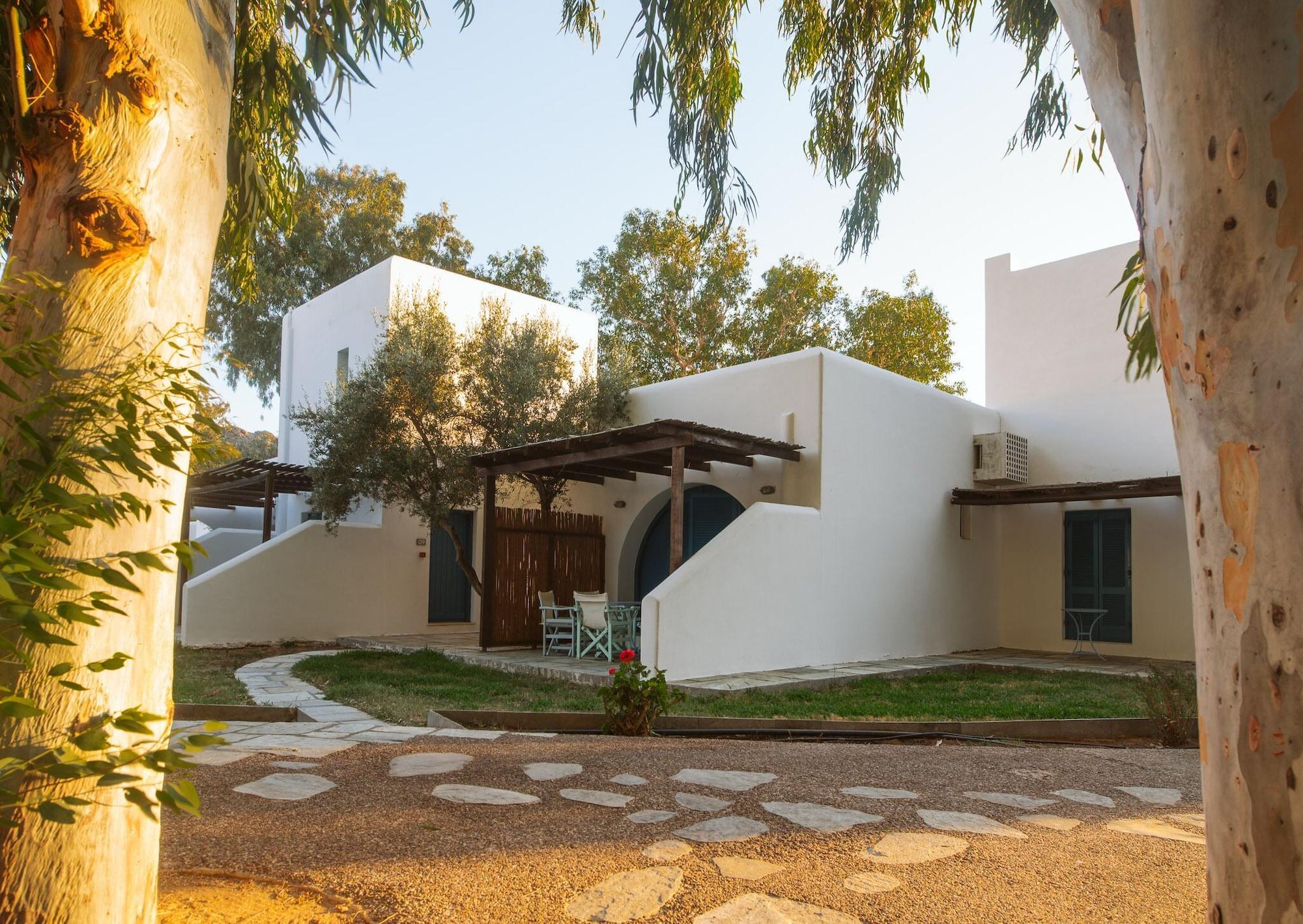 Far Out Village Hotel Mylopotas Exterior photo